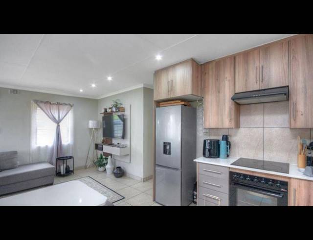 3 BEDROOM HOUSE FOR SALE IN LEOPARD’S REST